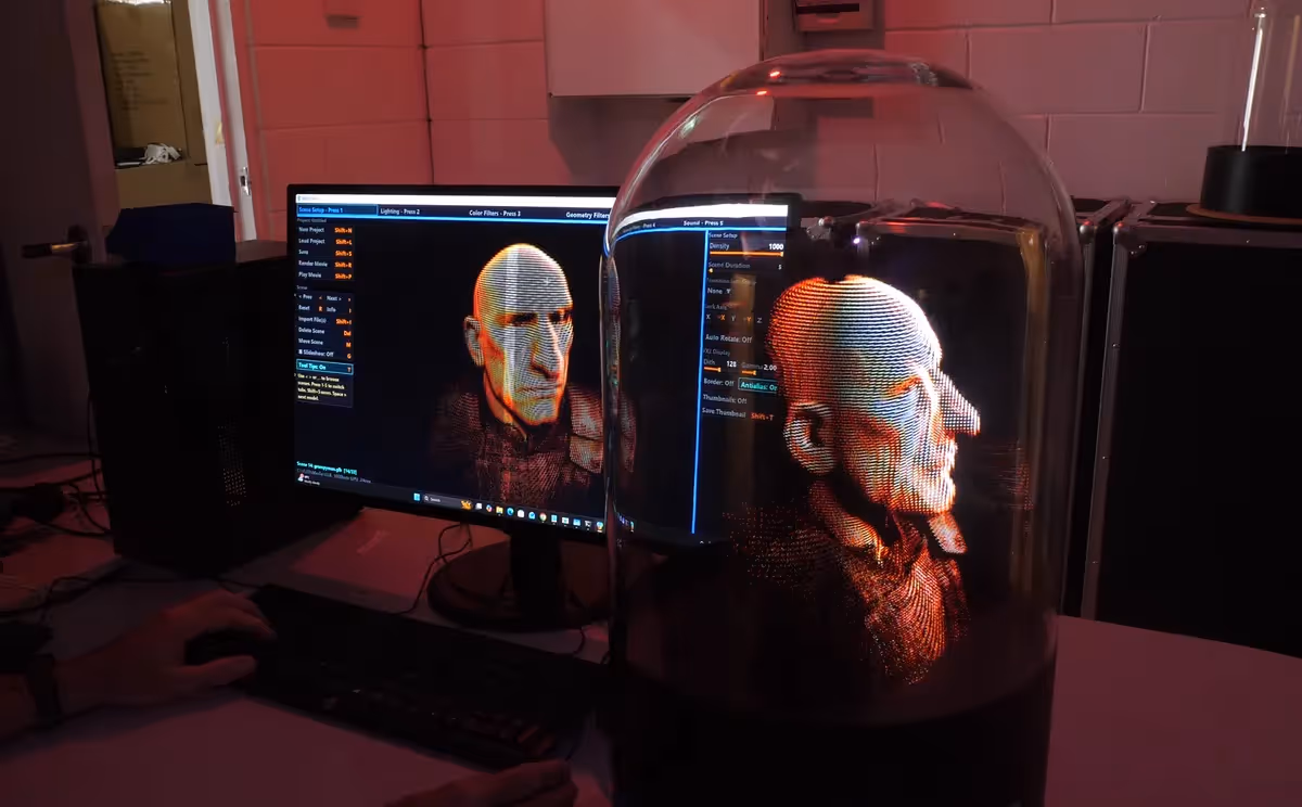 Voxel Photonics